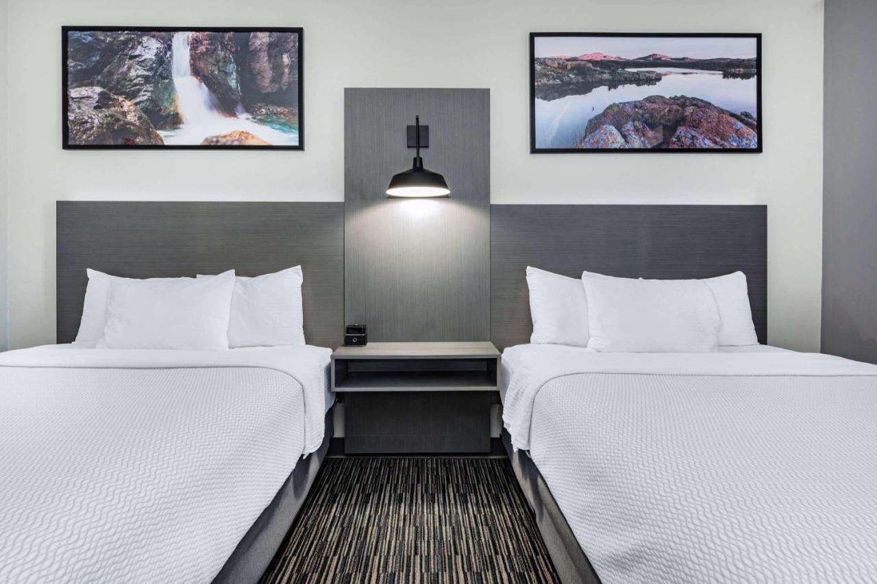 La Quinta Inn & Suites By Wyndham Ardmore Bagian luar foto