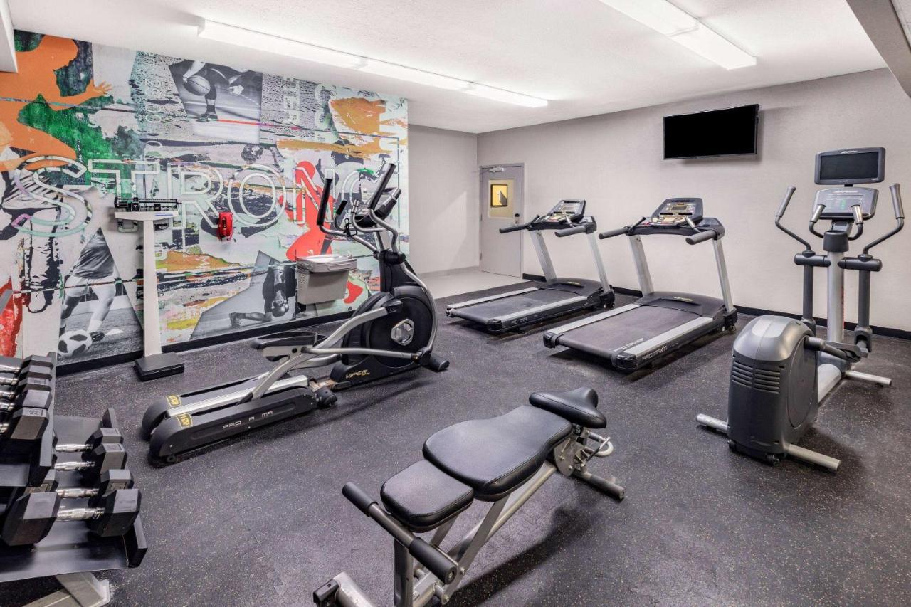 La Quinta Inn & Suites By Wyndham Ardmore Bagian luar foto